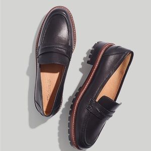 Corinne Lugsole Loafer in True Black